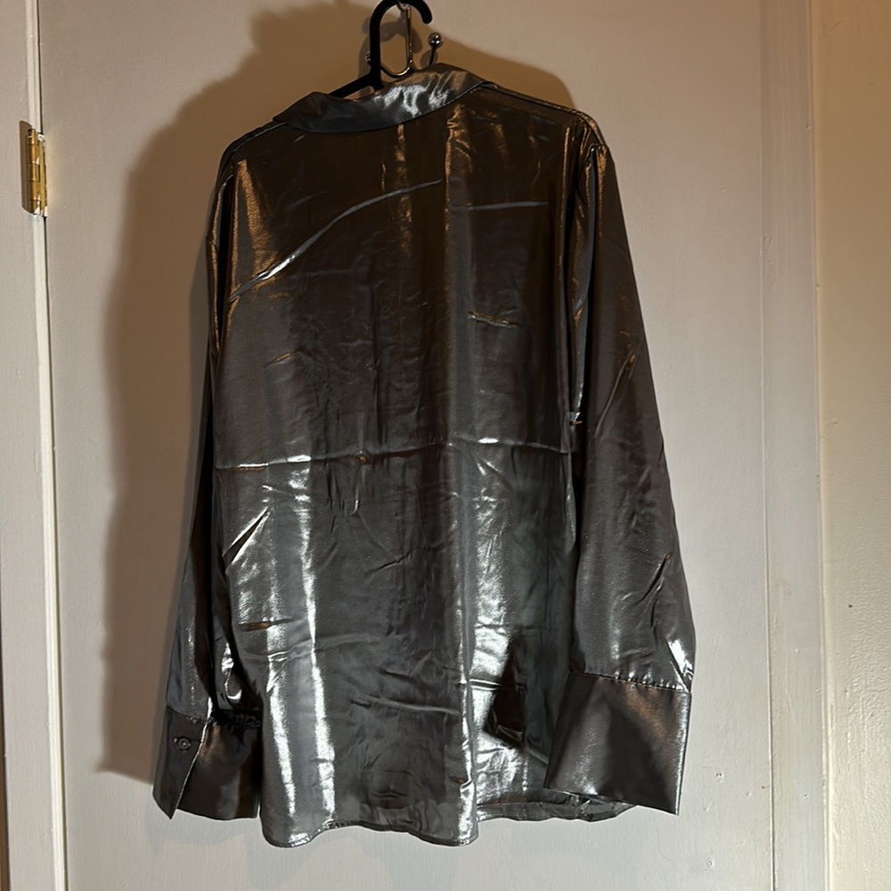 New - Picture 2 of 2